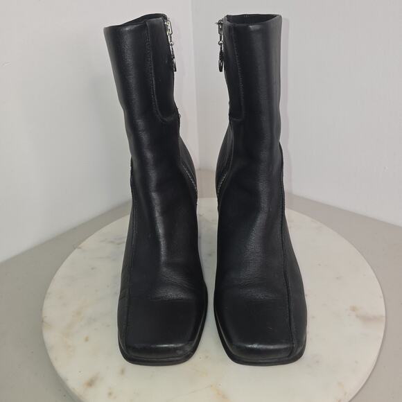 Timberland Boots Womens Size 9M Black Leather Ankle Heeled Zip Square Toe 98347 - Picture 6 of 15